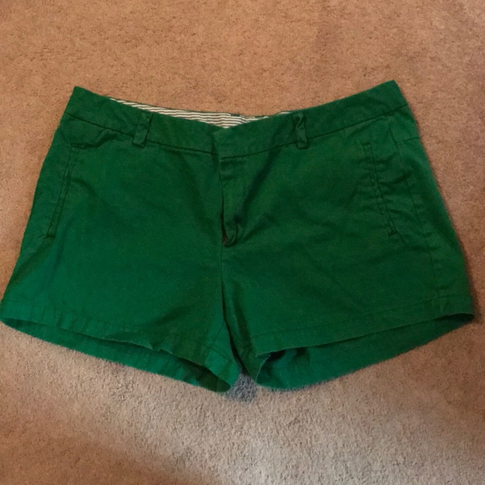 Women’s khaki shorts